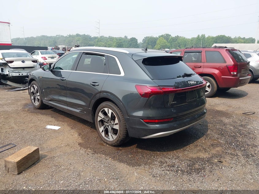 2021 Audi E-tron VIN WA1LAAGE7MB010742 IAAI salvage auction — FRONT END, Wait Title, sold $13,700 on 2026-08-22 (photo 3)