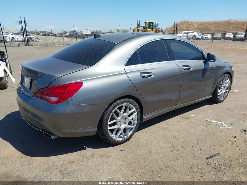 2014 Mercedes-benz Cla-klasse VIN WDDSJ4EB6EN057388 IAAI salvage auction — NORMAL WEAR, Salvage Title, sold $675 on 2026-07-29 (photo 4)
