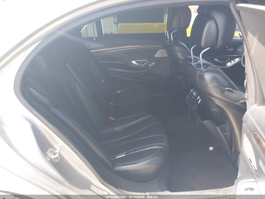 2015 Mercedes-benz S-klasse VIN WDDUG8CB5FA141339 IAAI salvage auction — NORMAL WEAR, Clear (Florida), sold $2,700 on 2026-07-30 (photo 8)