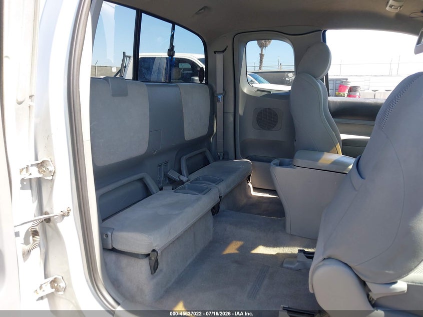 2005 Toyota Tacoma VIN 5TEUU42N45Z102883 IAAI salvage auction — LEFT SIDE, Salvage (California), sold $3,050 on 2026-07-29 (photo 8)