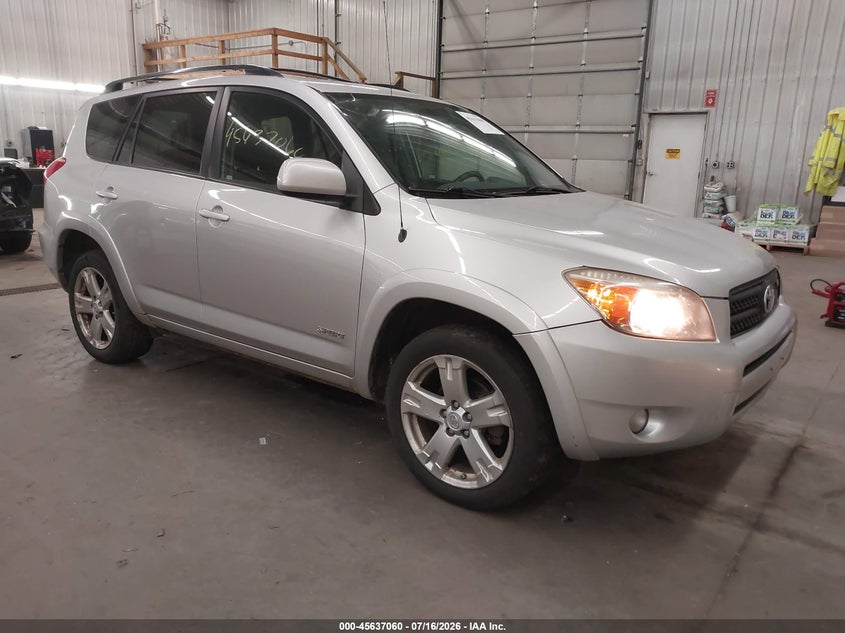 2007 Toyota Rav4 VIN JTMBK32V675020621 IAAI salvage auction — NORMAL WEAR, Clear (Minnesota), sold $475 on 2026-07-28 (photo 1)