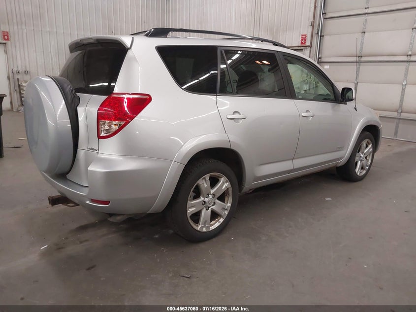 2007 Toyota Rav4 VIN JTMBK32V675020621 IAAI salvage auction — NORMAL WEAR, Clear (Minnesota), sold $475 on 2026-07-28 (photo 4)