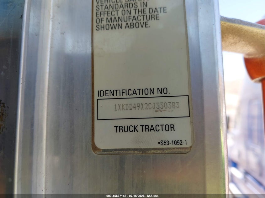 2012 Kenworth Construction VIN 1XKDD49X2CJ330383 IAAI salvage auction — FRONT END, Salvage (California), sold $10,200 on 2026-09-02 (photo 8)