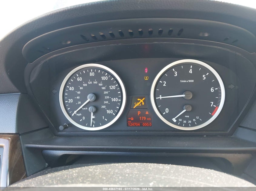 2007 BMW 5 series VIN WBANE73557CM50269 IAAI salvage auction — NORMAL WEAR, Clear (Maryland), sold $475 on 2026-07-29 (photo 7)