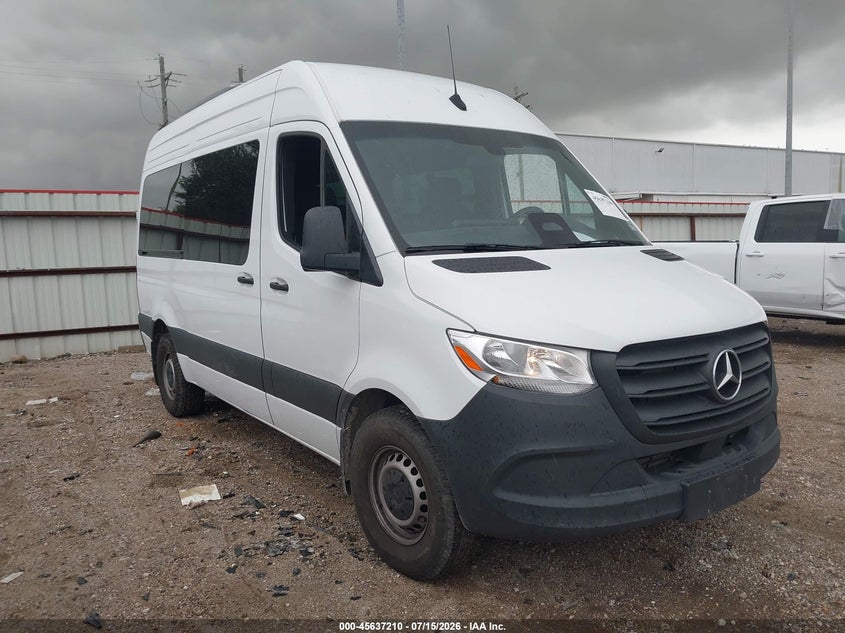 2025 Mercedes-benz Sprinter VIN W1Z4KFHY8SP826752 IAAI salvage auction — ROOF, Enterprise Vehicles Clear Only (Texas), sold $27,750 on 2026-07-30 (photo 1)