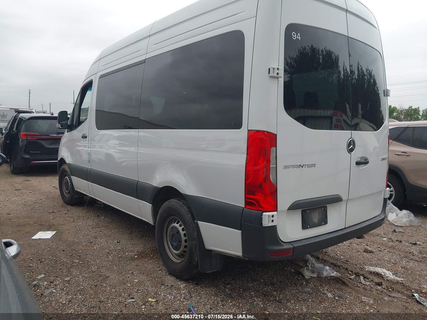 2025 Mercedes-benz Sprinter VIN W1Z4KFHY8SP826752 IAAI salvage auction — ROOF, Enterprise Vehicles Clear Only (Texas), sold $27,750 on 2026-07-30 (photo 3)