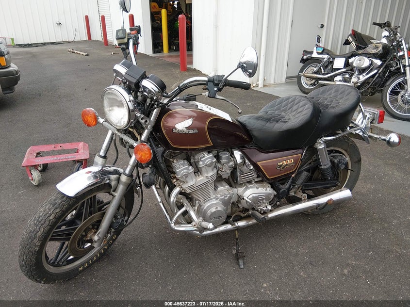 1981 Honda Cb900 VIN JH2SC0409BC103792 IAAI salvage auction — NORMAL WEAR, Clear (Utah), sold $75 on 2026-07-24 (photo 2)