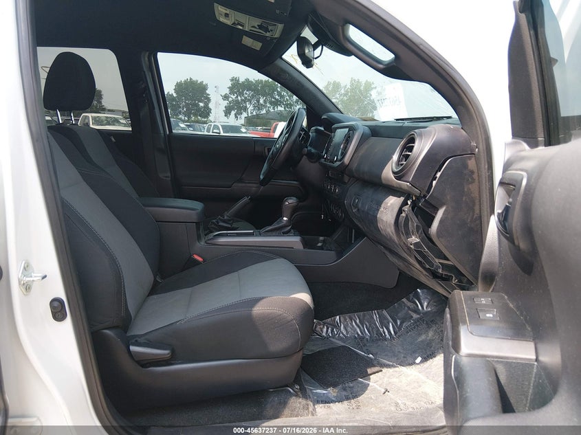 2021 Toyota Tacoma VIN 5TFCZ5AN4MX258769 IAAI salvage auction — FRONT END, Salvage (Louisiana), sold $3,650 on 2026-07-29 (photo 5)