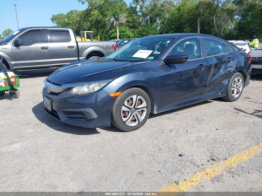 2017 Honda Civic VIN 19XFC2F55HE032512 IAAI salvage auction — LEFT SIDE, Wait Title, sold $2,300 on 2026-08-26 (photo 2)
