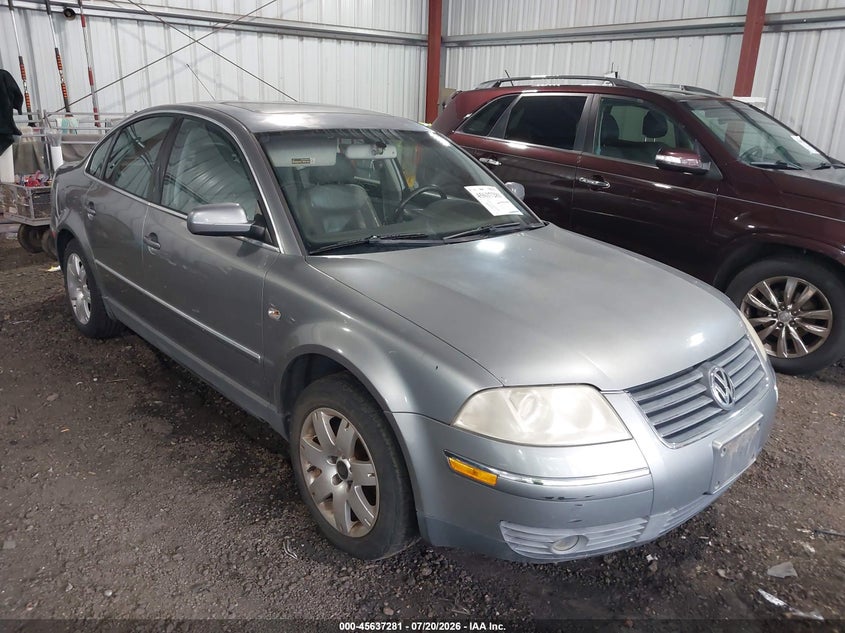 2002 Volkswagen Passat VIN WVWRH63B92P289633 IAAI salvage auction — WATER/FLOOD, Clear (Virginia), sold $275 on 2026-08-20 (photo 1)