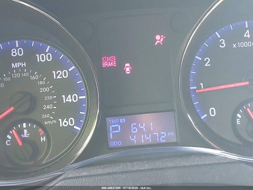 2011 Hyundai Genesis VIN KMHHT6KD6BU056867 IAAI salvage auction — FRONT END, Rebuildable (Florida), sold $600 on 2026-08-31 (photo 7)