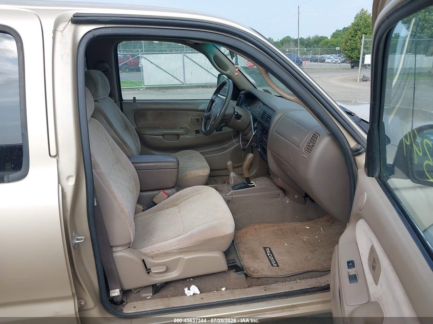 2002 Toyota Tacoma VIN 5TEHN72N82Z043607 IAAI salvage auction — REAR END, Salvage (Virginia), sold $1,900 on 2026-07-31 (photo 5)