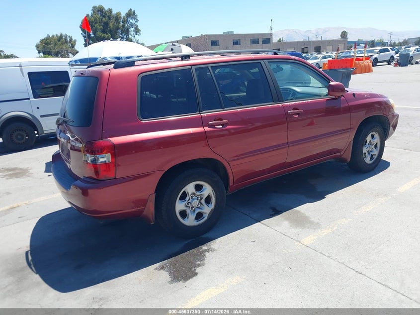 2006 Toyota Highlander VIN JTEDD21AX60139324 IAAI salvage auction — NORMAL WEAR, Clear - Dealer Only (California), sold $350 on 2026-07-29 (photo 4)