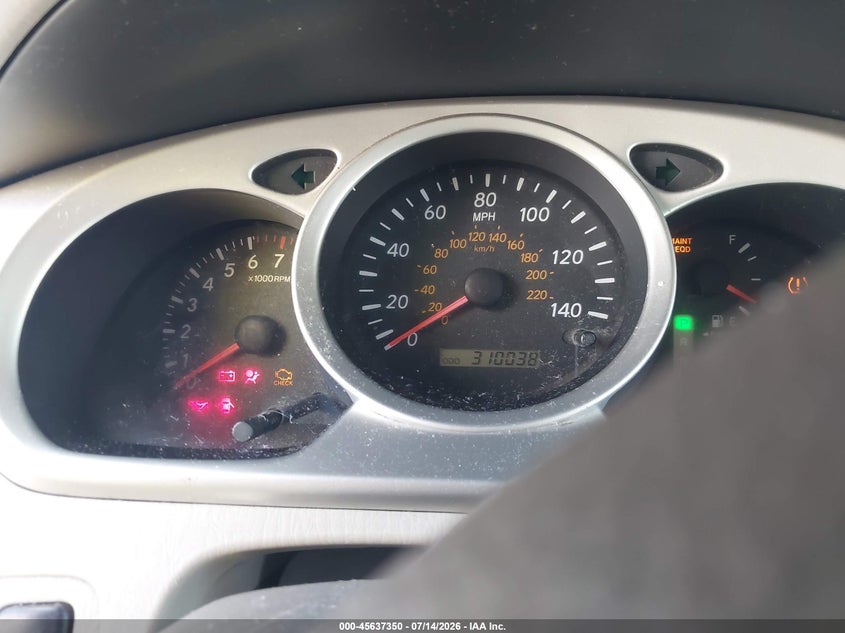 2006 Toyota Highlander VIN JTEDD21AX60139324 IAAI salvage auction — NORMAL WEAR, Clear - Dealer Only (California), sold $350 on 2026-07-29 (photo 7)