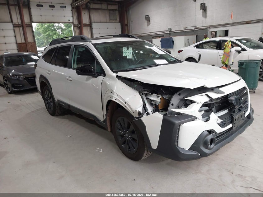2025 Subaru Outback VIN 4S4BTALCXS3157284 — IAAI salvage auction photo