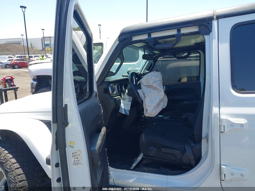 2021 Jeep Wrangler / VIN 1C4HJXEN7MW592142 IAAI salvage auction — RIGHT FRONT, Salvage Title, sold $10,350 on 2026-08-14 (photo 5)