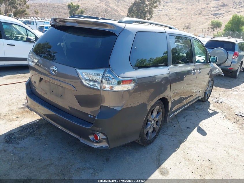 2013 Toyota Sienna VIN 5TDXK3DC1DS396733 IAAI salvage auction — FRONT END, Salvage (California), sold $25 on 2026-07-28 (photo 4)