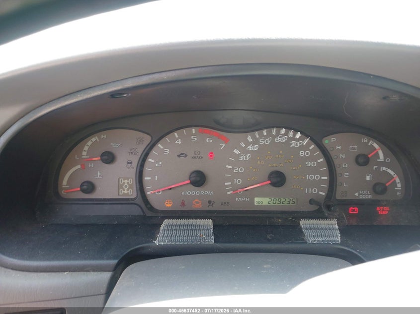 2003 Toyota Sequoia VIN 5TDBT48A53S158145 IAAI salvage auction — NORMAL WEAR, Clear (Kansas), sold $300 on 2026-07-29 (photo 7)