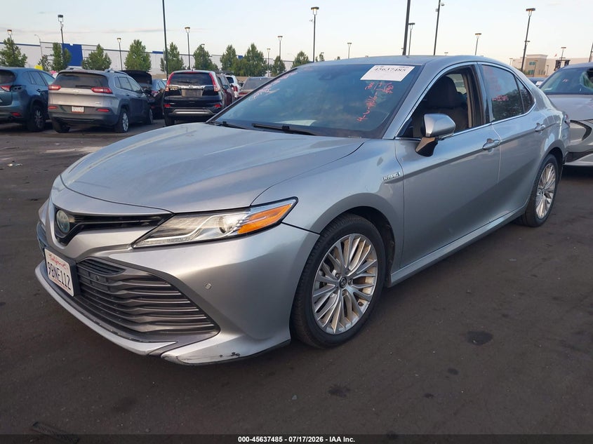2018 Toyota Camry VIN 4T1B21HK0JU003873 IAAI salvage auction — RIGHT REAR, Salvage Certificate (California), sold $9,100 on 2026-07-31 (photo 2)