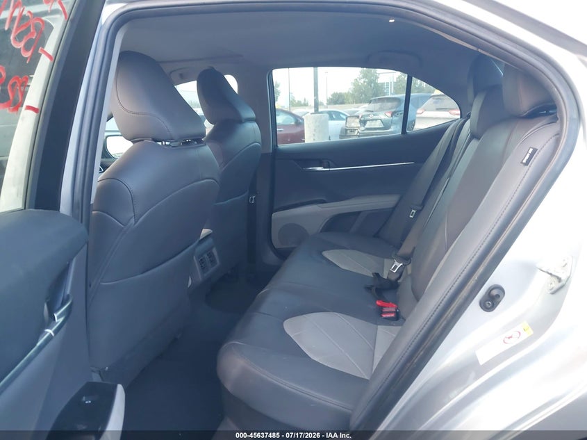 2018 Toyota Camry VIN 4T1B21HK0JU003873 IAAI salvage auction — RIGHT REAR, Salvage Certificate (California), sold $9,100 on 2026-07-31 (photo 8)