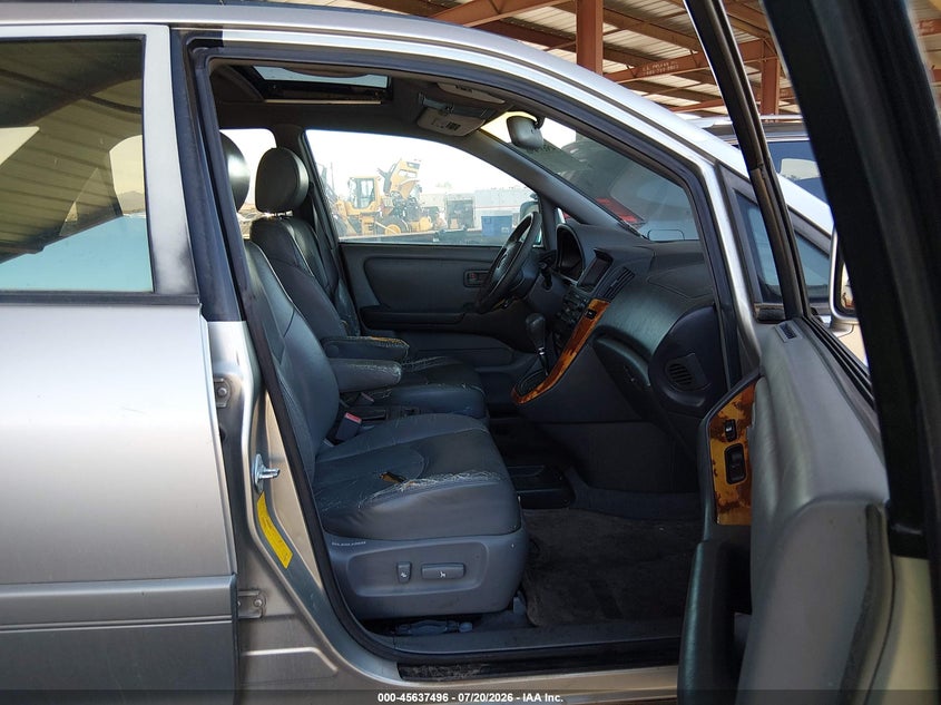 2000 Lexus Rx 300 VIN JT6GF10U0Y0049417 IAAI salvage auction — NORMAL WEAR, Clear (Florida), sold $50 on 2026-07-28 (photo 5)