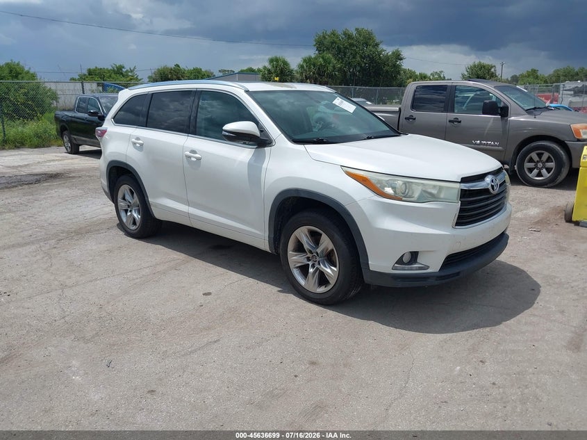 2016 Toyota Highlander VIN 5TDYKRFHXGS135251 IAAI salvage auction — MECHANICAL, Rebuildable (Florida), sold $5,300 on 2026-08-02 (photo 1)