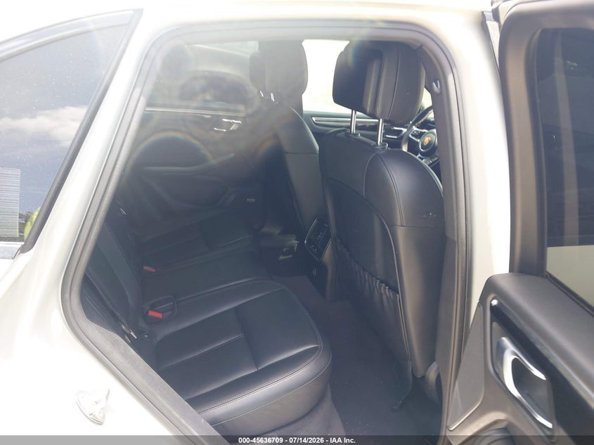 2019 Porsche Macan VIN WP1AA2A59KLB01254 IAAI salvage auction — LEFT REAR, Salvage Title, sold $13,200 on 2026-07-29 (photo 8)