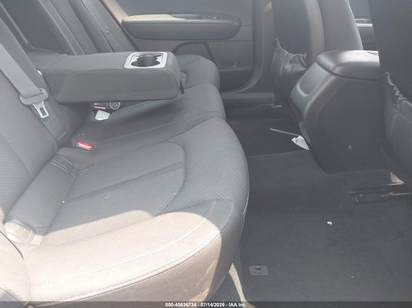 2017 Kia Optima VIN 5XXGT4L33HG156174 IAAI salvage auction — NORMAL WEAR, Salvage Title, sold $750 on 2026-07-27 (photo 8)