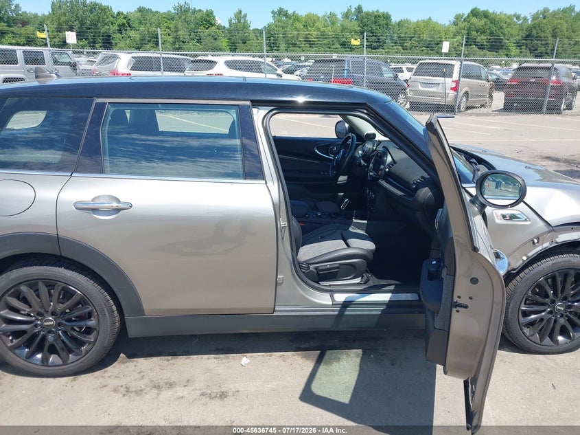 2020 Mini Clubman VIN WMWXJ1C01L2L38686 IAAI salvage auction — RIGHT FRONT, Salvage Title, sold $2,900 on 2026-08-01 (photo 5)