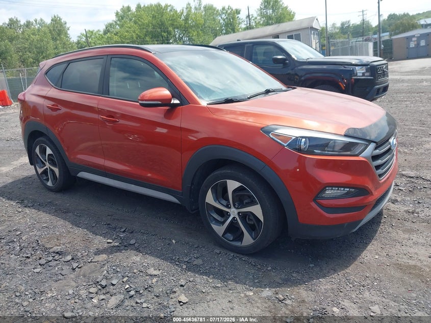 2017 Hyundai Tucson VIN KM8J3CA24HU557345 IAAI salvage auction — NORMAL WEAR, Clear (Pennsylvania), sold $900 on 2026-07-28 (photo 1)
