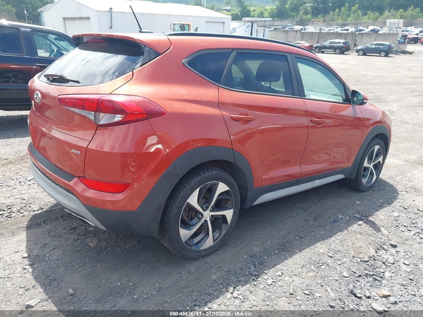 2017 Hyundai Tucson VIN KM8J3CA24HU557345 IAAI salvage auction — NORMAL WEAR, Clear (Pennsylvania), sold $900 on 2026-07-28 (photo 4)