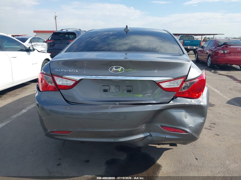 2012 Hyundai Sonata VIN 5NPEB4AC1CH371868 IAAI salvage auction — FRONT & REAR, Salvage Title, sold $1,600 on 2026-07-27 (photo 6)