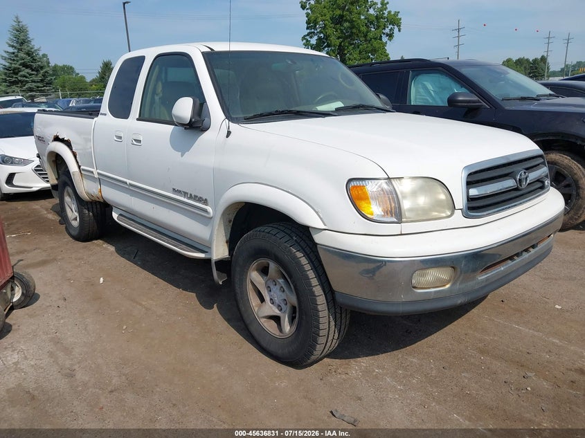 2000 Toyota Tundra VIN 5TBBT4810YS034462 IAAI salvage auction — NORMAL WEAR, Clear (Michigan), sold $575 on 2026-07-30 (photo 1)