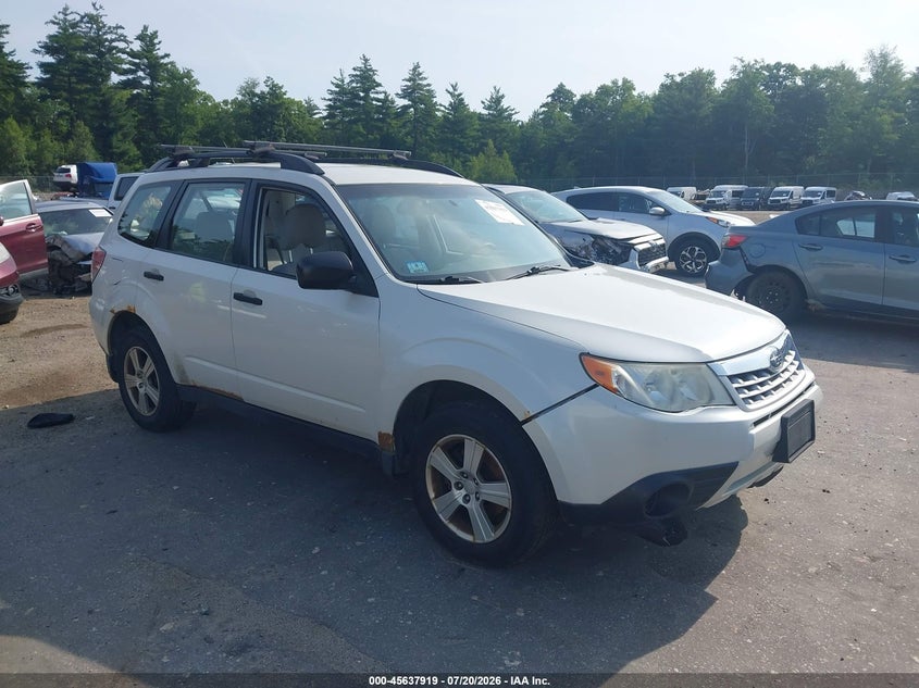 2013 Subaru Forester VIN JF2SHABC6DG406216 IAAI salvage auction — NORMAL WEAR, Clear (Massachusetts), sold $425 on 2026-07-31 (photo 1)