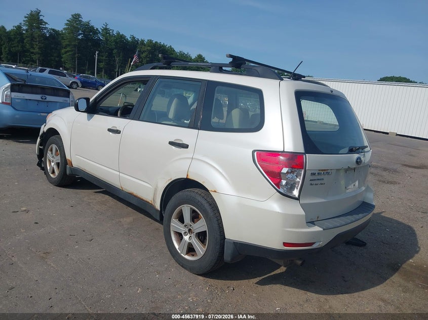 2013 Subaru Forester VIN JF2SHABC6DG406216 IAAI salvage auction — NORMAL WEAR, Clear (Massachusetts), sold $425 on 2026-07-31 (photo 3)