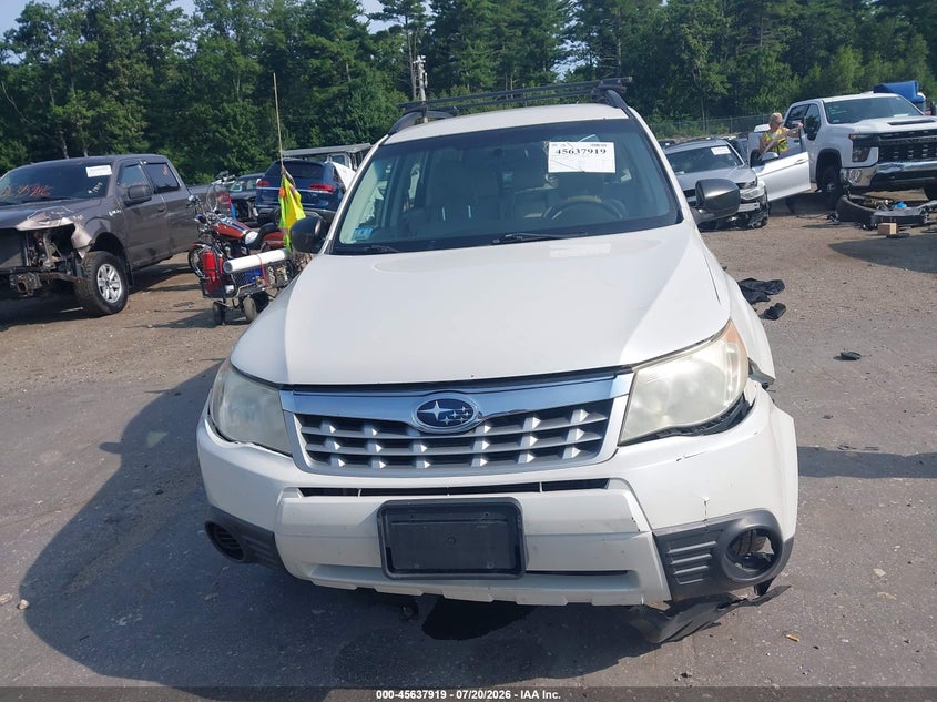 2013 Subaru Forester VIN JF2SHABC6DG406216 IAAI salvage auction — NORMAL WEAR, Clear (Massachusetts), sold $425 on 2026-07-31 (photo 6)