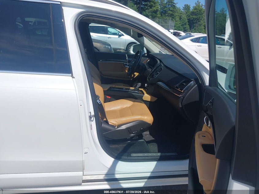 2016 Volvo Xc90 VIN YV4A22PK8G1058392 IAAI salvage auction — ELECTRICAL, Clear (Massachusetts), sold $3,000 on 2026-07-25 (photo 5)