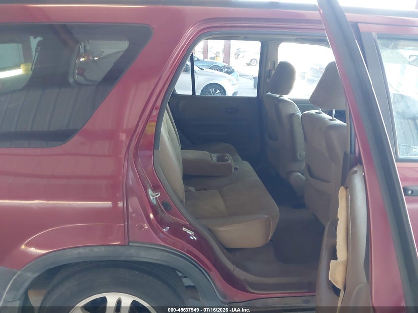 2002 Honda Cr-v VIN JHLRD788X2C016337 IAAI salvage auction — NORMAL WEAR, Salvage Title - Dealer (California), sold $750 on 2026-07-28 (photo 8)