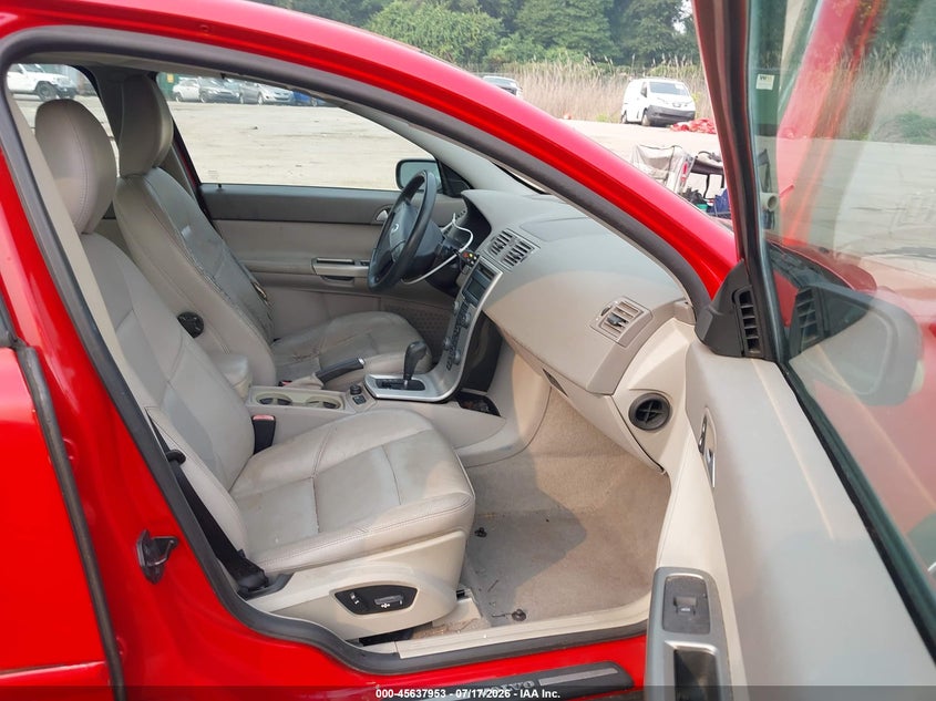 2006 Volvo S40 VIN YV1MS682362169988 IAAI salvage auction — RIGHT SIDE, Salvage - Greater Than 75% (Maryland), sold $275 on 2026-08-06 (photo 5)