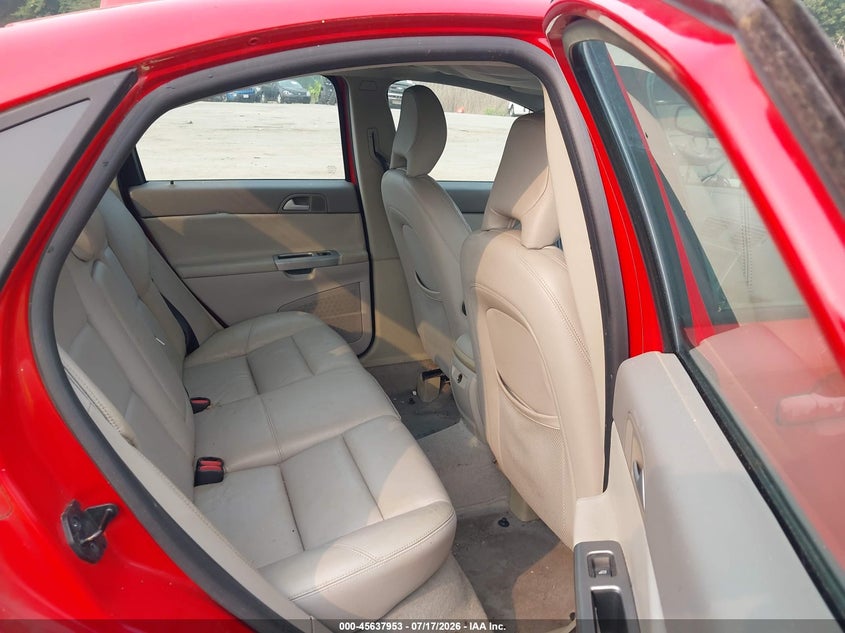 2006 Volvo S40 VIN YV1MS682362169988 IAAI salvage auction — RIGHT SIDE, Salvage - Greater Than 75% (Maryland), sold $275 on 2026-08-06 (photo 8)