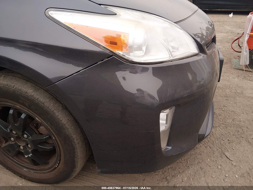 2015 Toyota Prius VIN JTDKN3DU3F1973112 IAAI salvage auction — NORMAL WEAR, Clear (Massachusetts), sold $800 on 2026-07-28 (photo 6)