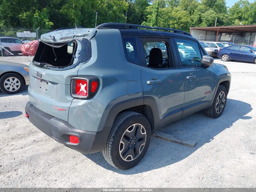 2016 Jeep Renegade VIN ZACCJBCT6GPD21167 IAAI salvage auction — REAR END, Wait Title, sold $1,275 on 2026-08-18 (photo 4)
