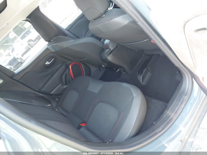 2016 Jeep Renegade VIN ZACCJBCT6GPD21167 IAAI salvage auction — REAR END, Wait Title, sold $1,275 on 2026-08-18 (photo 8)