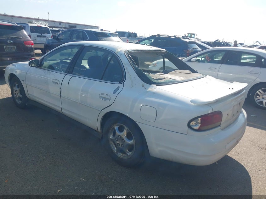 1999 Oldsmobile Intrigue VIN 1G3WX52H9XF355682 IAAI salvage auction — NORMAL WEAR, Clear (Wyoming), sold $25 on 2026-07-28 (photo 3)