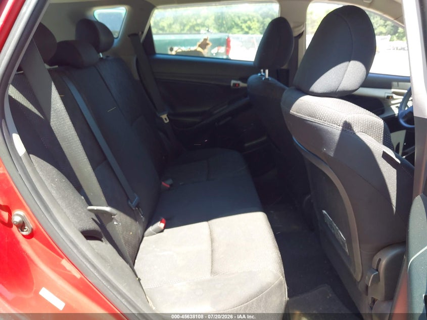 2010 Pontiac Vibe VIN 5Y2SM6E03AZ409891 IAAI salvage auction — NORMAL WEAR, Clear (New York), sold $125 on 2026-07-28 (photo 8)