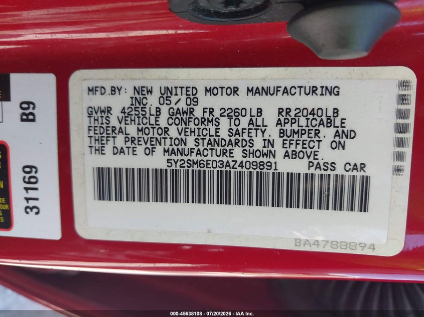 2010 Pontiac Vibe VIN 5Y2SM6E03AZ409891 IAAI salvage auction — NORMAL WEAR, Clear (New York), sold $125 on 2026-07-28 (photo 9)