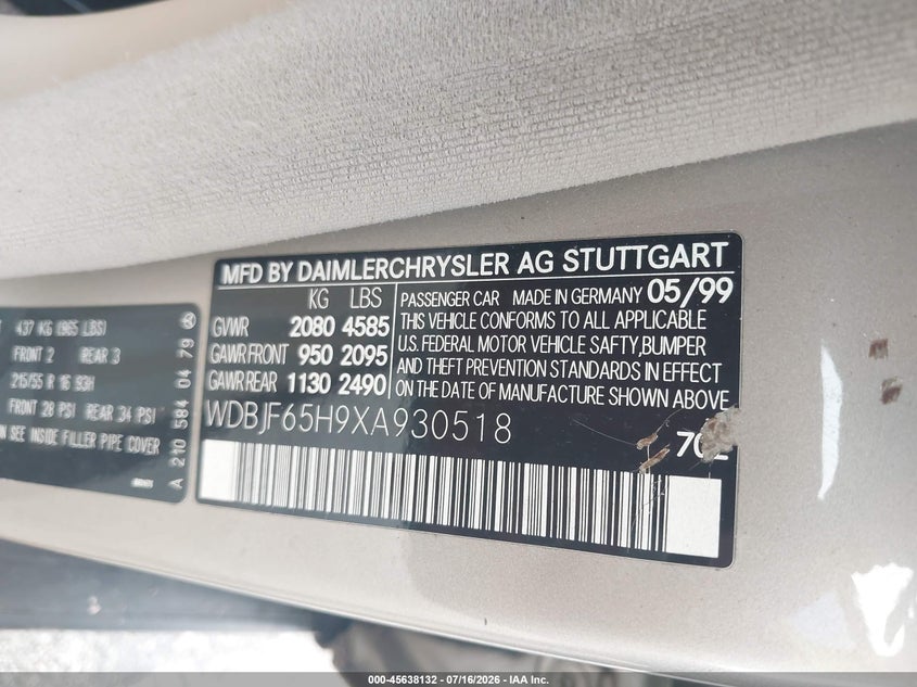 1999 Mercedes-benz E-class VIN WDBJF65H9XA930518 IAAI salvage auction — RIGHT FRONT, Clear (Florida), sold $400 on 2026-07-30 (photo 9)
