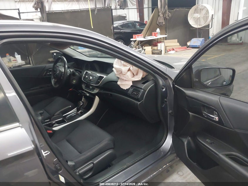 2015 Honda Accord VIN 1HGCR2F50FA222740 IAAI salvage auction — FRONT END, Salvage Title, sold $2,700 on 2026-07-28 (photo 5)