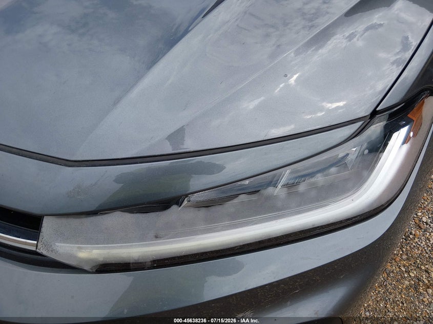 2025 Volkswagen Jetta VIN 3VWBX7BU6SM105426 IAAI salvage auction — WATER/FLOOD, Salvage Title, sold $8,300 on 2026-08-26 (photo 6)