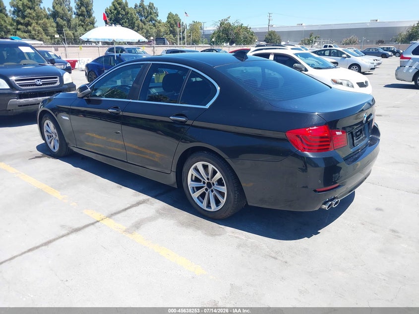 2014 BMW 5 series VIN WBA5A5C53ED510377 IAAI salvage auction — NORMAL WEAR, Clear - Dealer Only (California), sold $600 on 2026-07-29 (photo 3)
